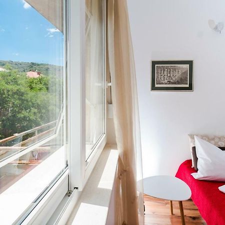 Apartments Yoe Split Extérieur photo