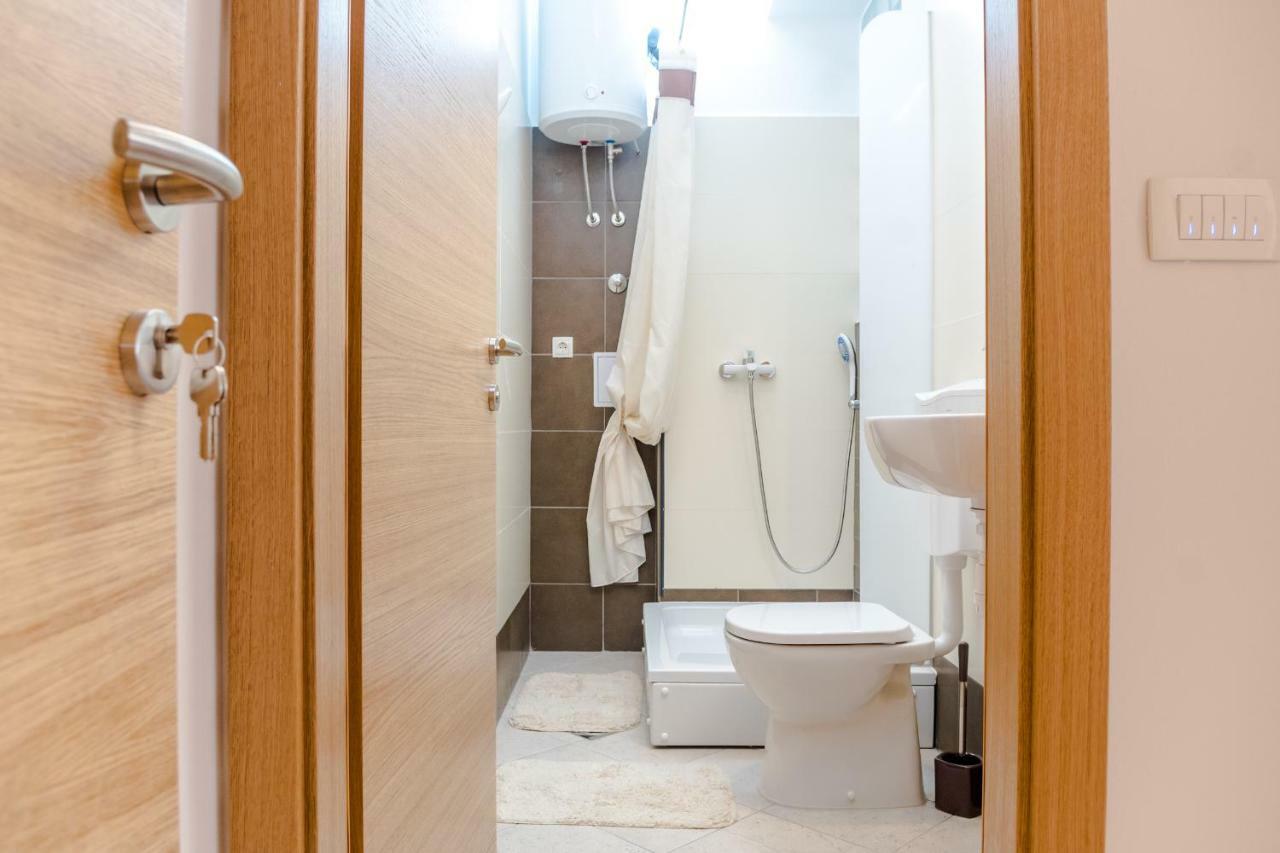 Apartments Yoe Split Extérieur photo